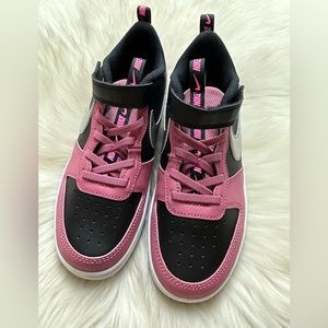 Nike Court Borough Low 2 SE shoes size 4.5Y NIB